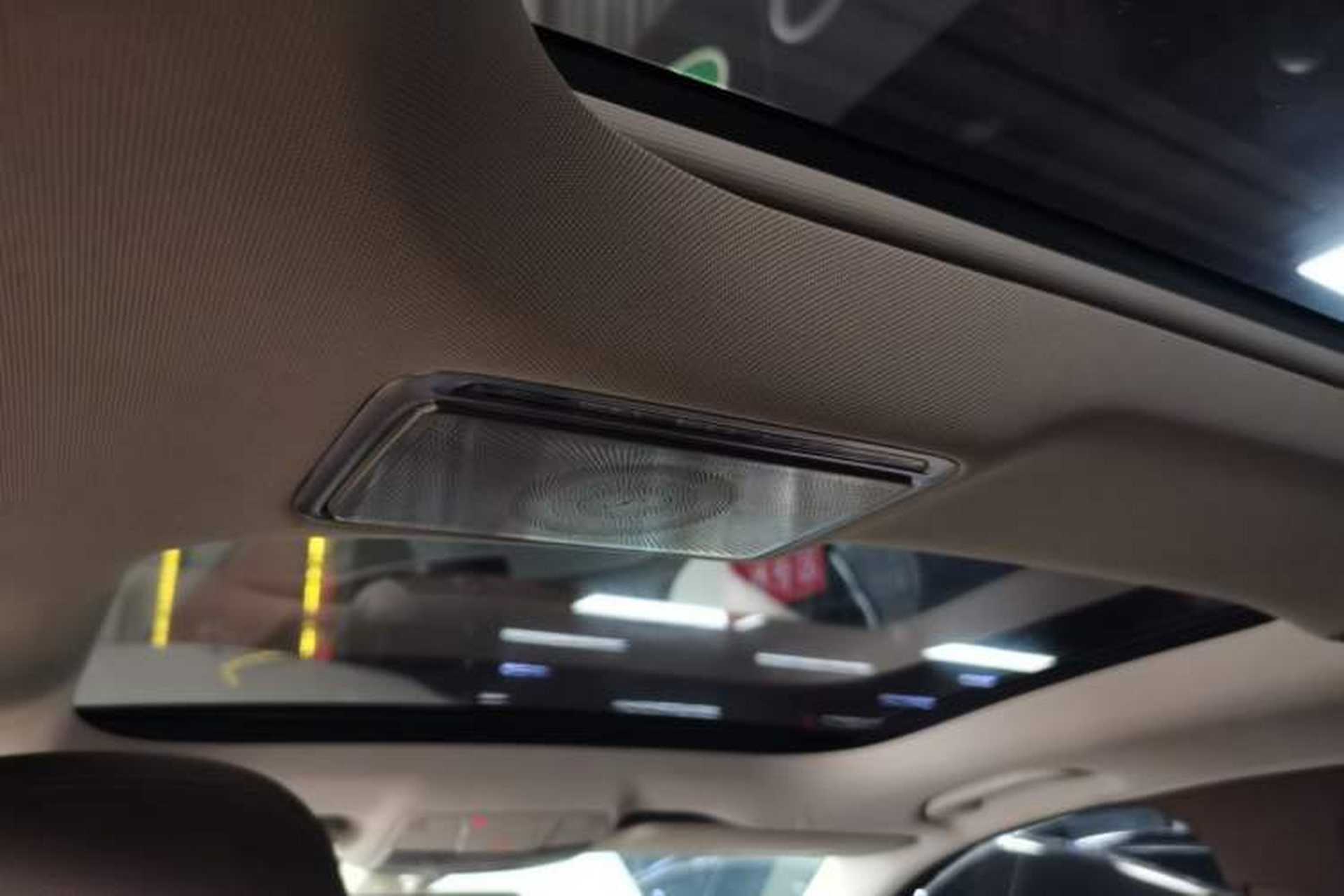 Used Mercedes-Benz E-Class 2019 Facelifted E 300 L Stylish Version Headliner