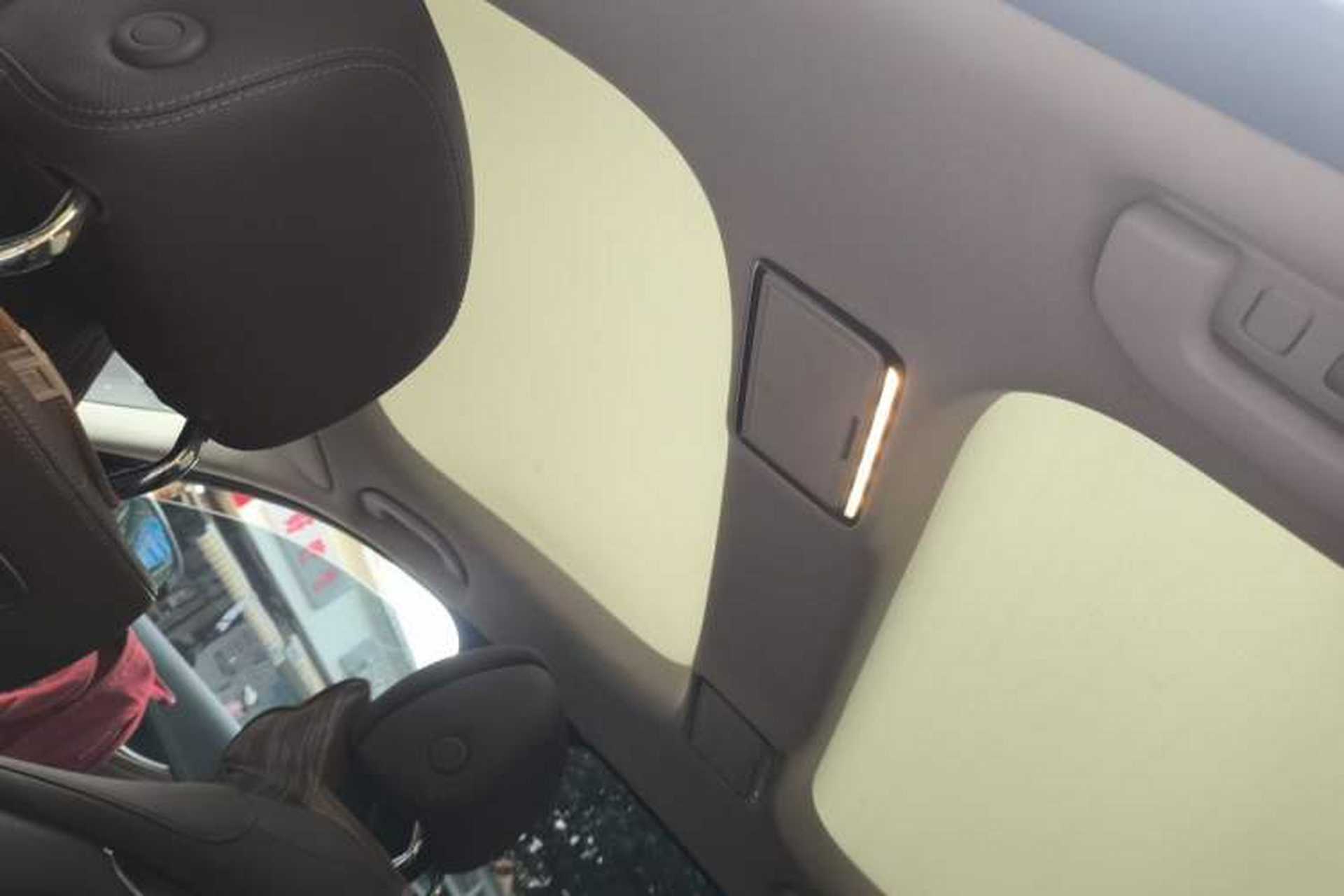 Used Mercedes-Benz E-Class 2019 E 300 L Sport Luxury Edition Headliner