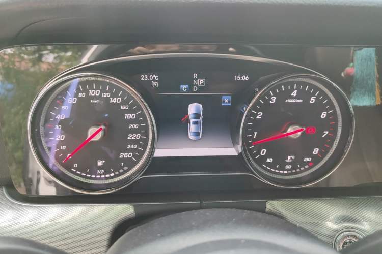 Used Mercedes-Benz E-Class 2019 E 200 Sport Edition Instrument Cluster