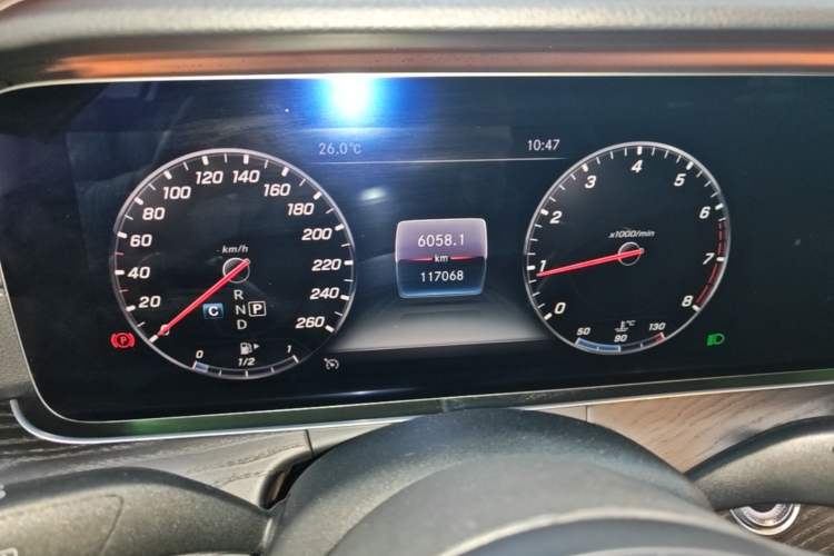 Used Mercedes-Benz E-Class 2019 Restyled E 300 L Sport Luxury Edition Instrument Cluster
