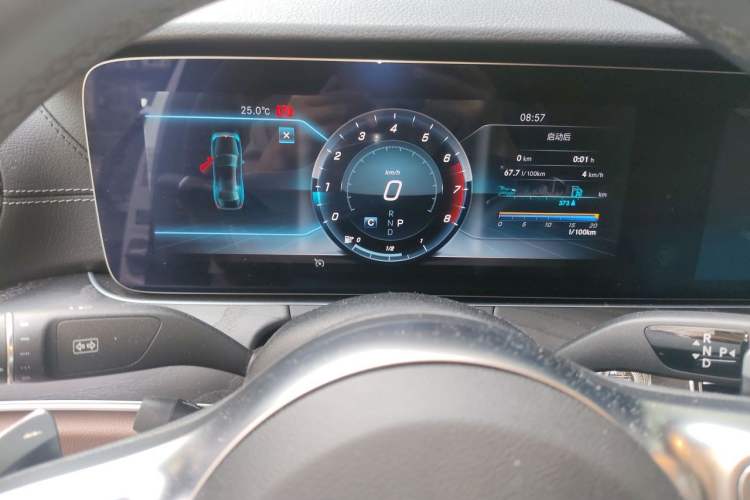 Used Mercedes-Benz E-Class 2019 Restyled E 300 L Sport Luxury Edition Instrument Cluster
