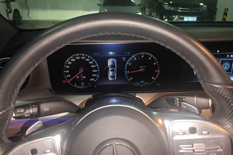 Used Mercedes-Benz E-Class 2019 E 260 Sport Edition Instrument Cluster