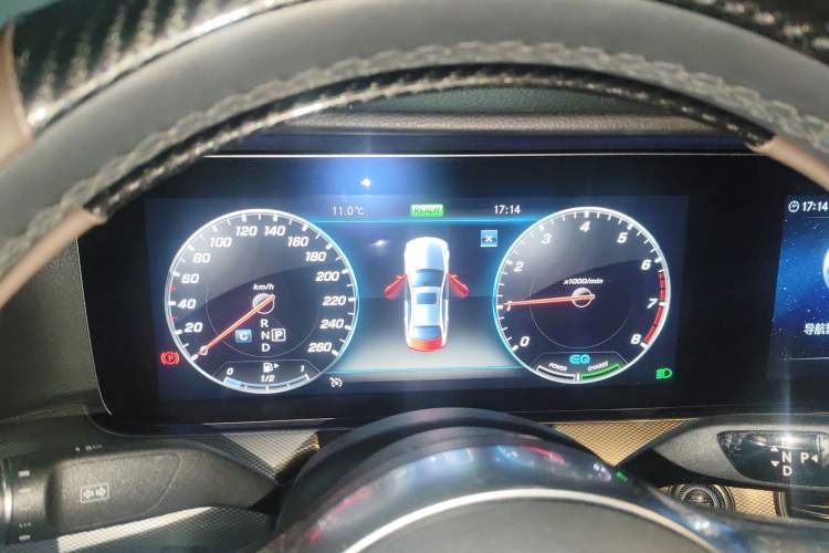 Used Mercedes-Benz E-Class 2019 E 260 Sport Edition Instrument Cluster