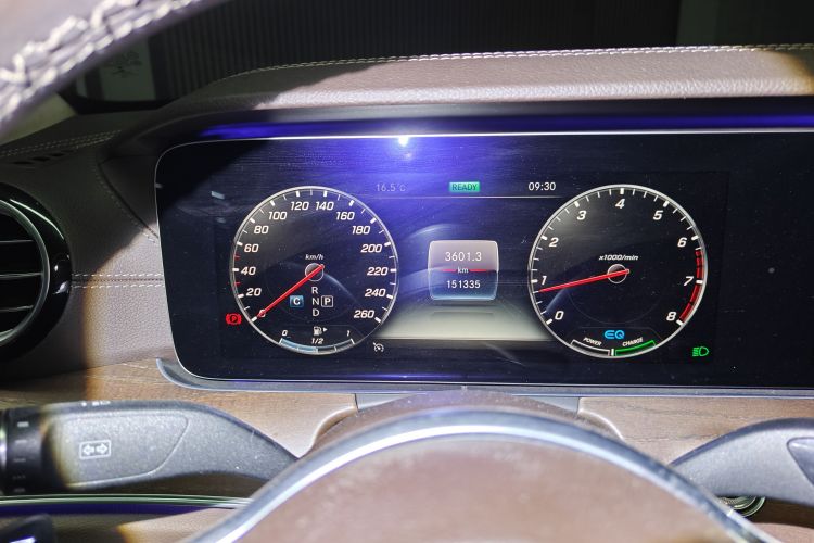 Used Mercedes-Benz E-Class 2019 E 260 L Instrument Cluster
