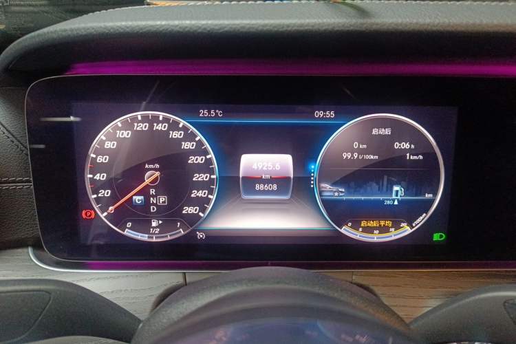 Used Mercedes-Benz E-Class 2019 Restyled E 300 L Sport Luxury Edition Instrument Cluster