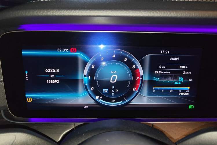 Used Mercedes-Benz E-Class 2019 Restyled E 300 L Sport Luxury Edition Instrument Cluster