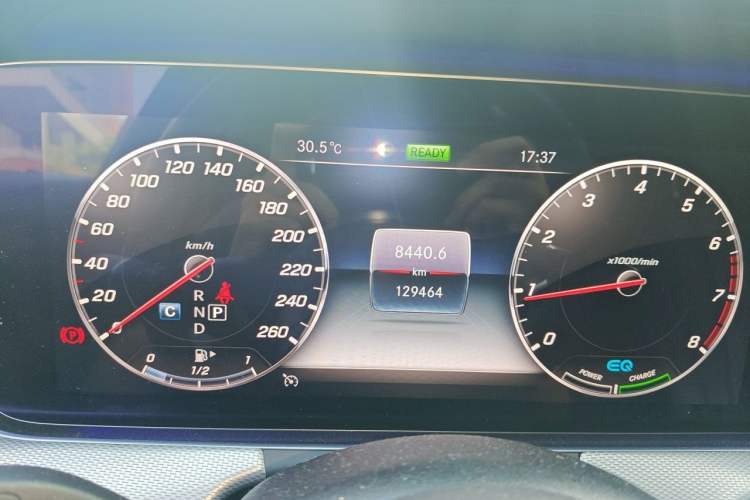 Used Mercedes-Benz E-Class 2019 E 260 Sport Edition Instrument Cluster