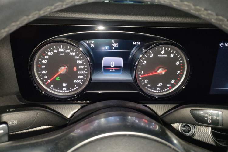 Used Mercedes-Benz E-Class 2019 E 200 Sport 4MATIC Instrument Cluster