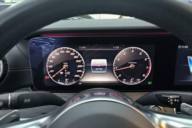 Used Mercedes-Benz E-Class 2019 Restyled E 300 L Sporty and Stylish Edition Instrument Cluster