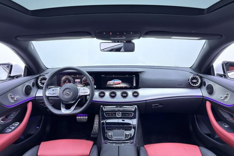Used Mercedes-Benz E-Class 2019 E 200 Coupe Interior 1