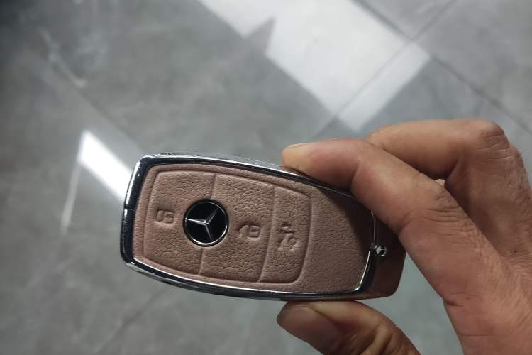 Used Mercedes-Benz E-Class 2019 Restyled E 300 L Sport Luxury Edition Interior 1
