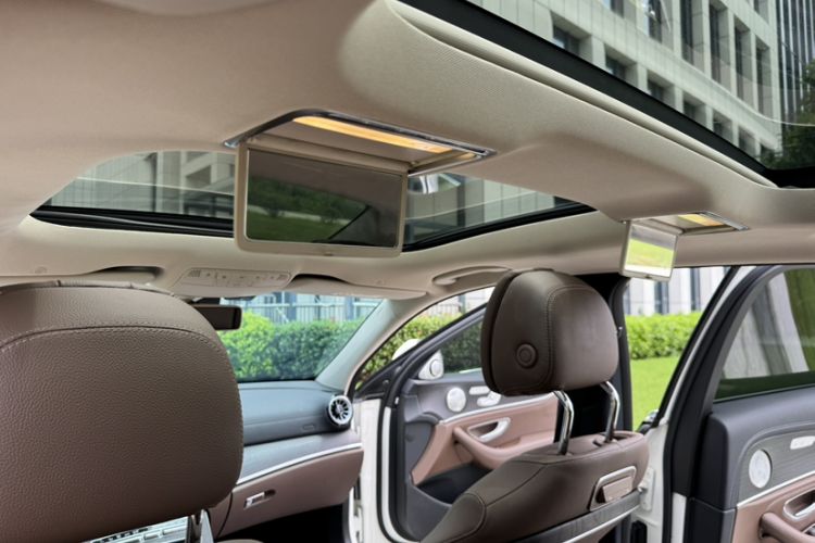 Used Mercedes-Benz E-Class 2019 Restyled E 300 L Sporty and Stylish Edition Interior 1