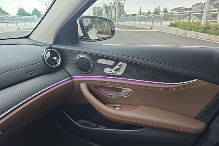Used Mercedes-Benz E-Class 2019 Restyled E 300 L Sporty and Stylish Edition Interior 2