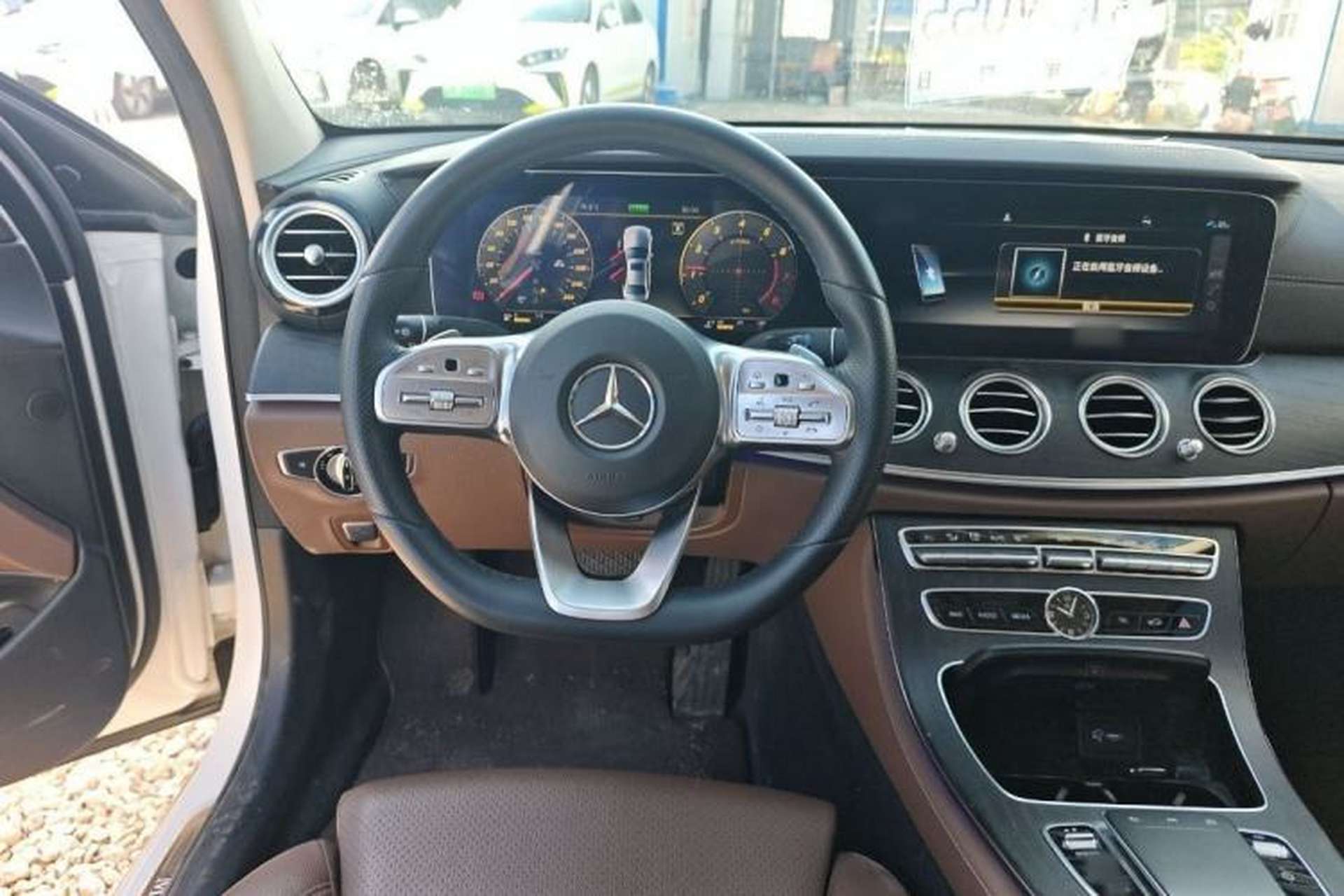 Used Mercedes-Benz E-Class 2019 E 260 L Sport Edition Interior 3