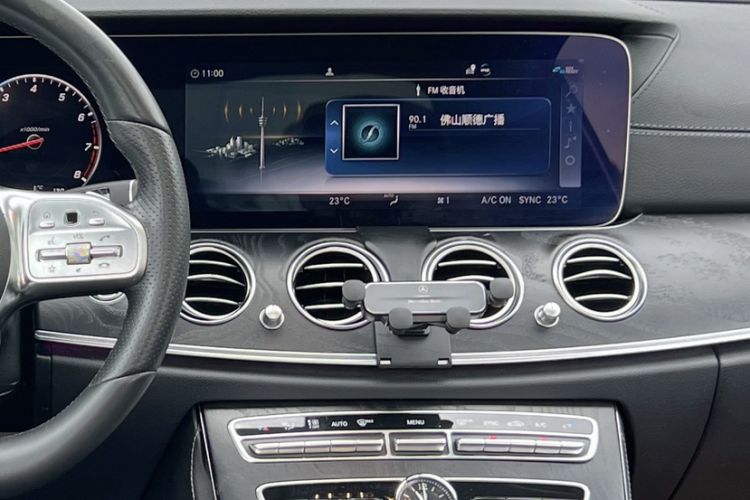 Used Mercedes-Benz E-Class 2019 E 200 L Sport Edition Interior 3