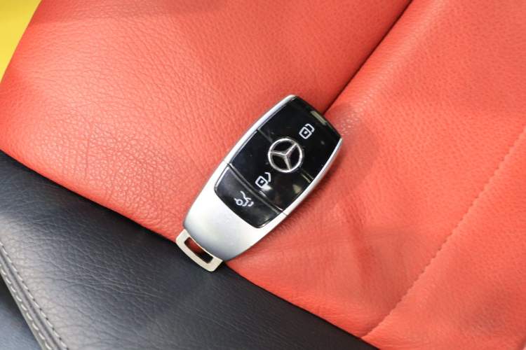 Used Mercedes-Benz E-Class 2019 E 200 Coupe Interior 6