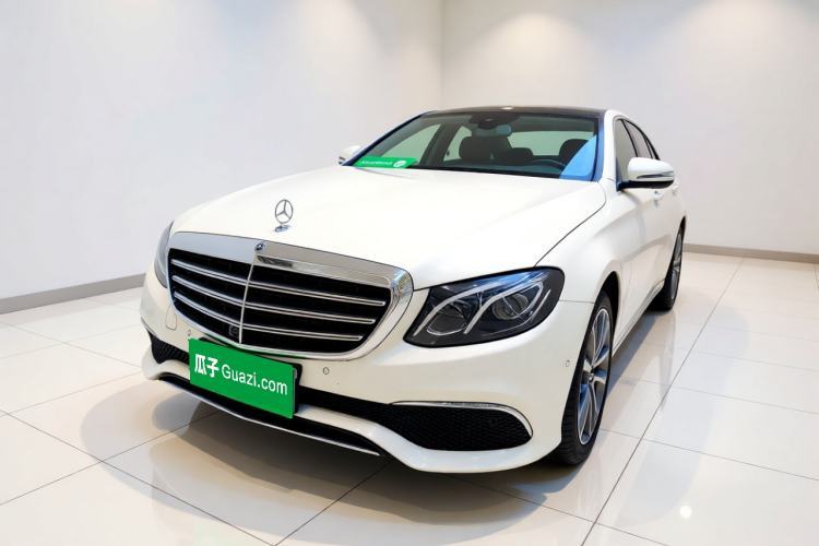 Gebrauchter Mercedes-Benz E-Class 2019 E 300 L Luxury Model Guazi used car, China used car export, Used car for sale, Used cars, Cheapest cars for sale