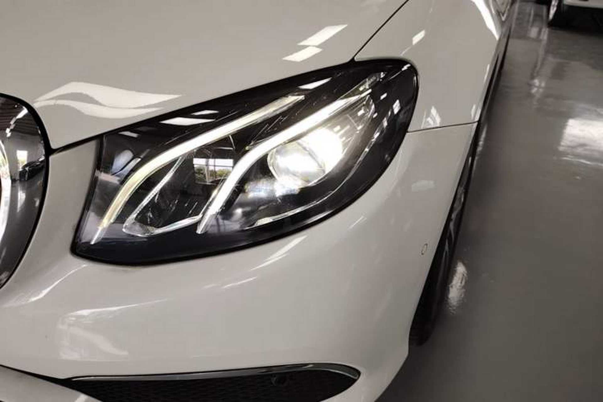 Used Mercedes-Benz E-Class 2019 E 300 L Luxury Model Left Front Headlight