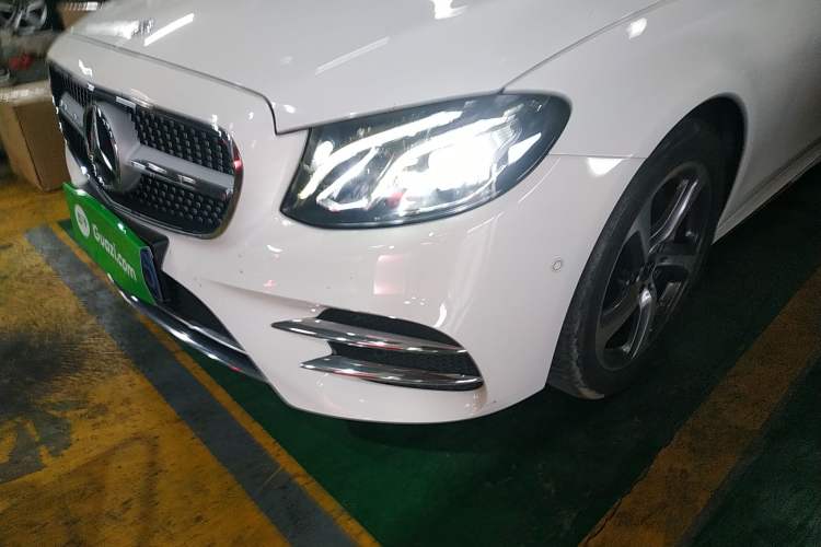Used Mercedes-Benz E-Class 2019 Restyled E 300 L Sport Luxury Edition Left Front Headlight