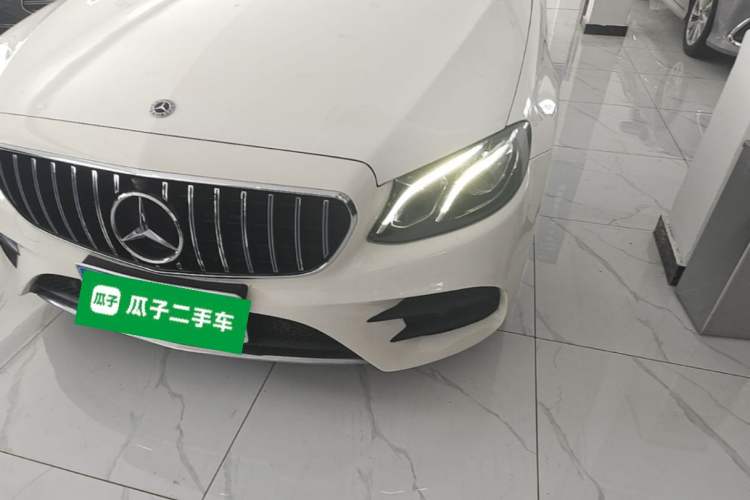 Used Mercedes-Benz E-Class 2019 E 300 L Sporty and Stylish Model Left Front Headlight