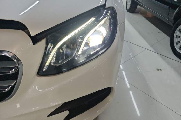 Used Mercedes-Benz E-Class 2019 E 200 L Sport Edition Left Front Headlight