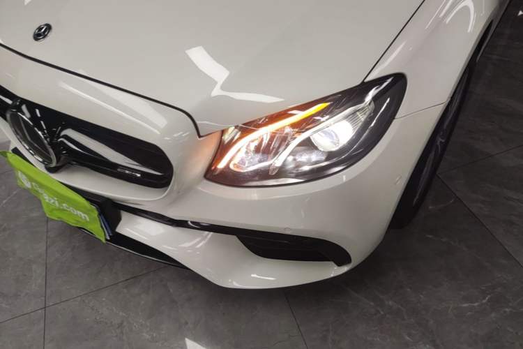Used Mercedes-Benz E-Class 2019 Restyled E 300 L Sport Luxury Edition Left Front Headlight