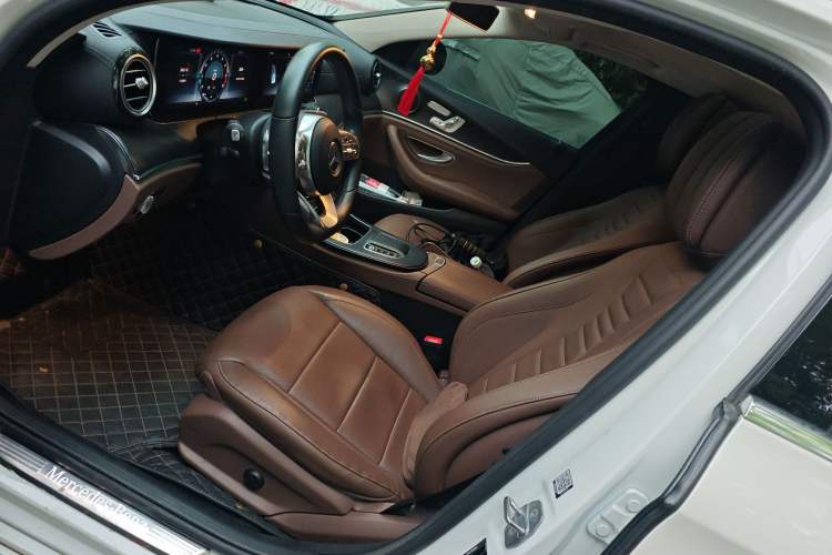 Used Mercedes-Benz E-Class 2019 E 300 L Sport Luxury Edition Left Front Seat