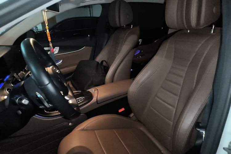 Used Mercedes-Benz E-Class 2019 E 300 L Sporty and Stylish Model Left Front Seat