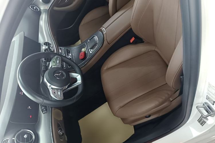Used Mercedes-Benz E-Class 2019 E 260 Sport Edition 4MATIC Left Front Seat
