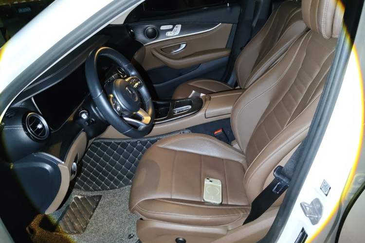 Used Mercedes-Benz E-Class 2019 Restyled E 300 L Sporty and Stylish Edition Left Front Seat