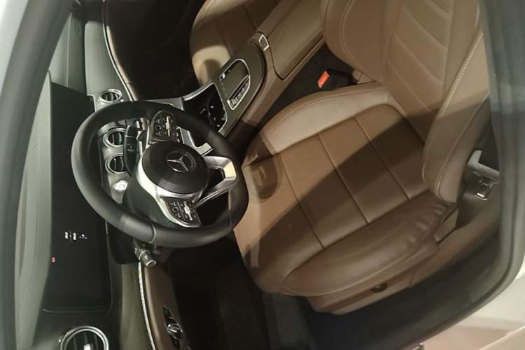 Used Mercedes-Benz E-Class 2019 Restyled E 300 L Sporty and Stylish Edition Left Front Seat