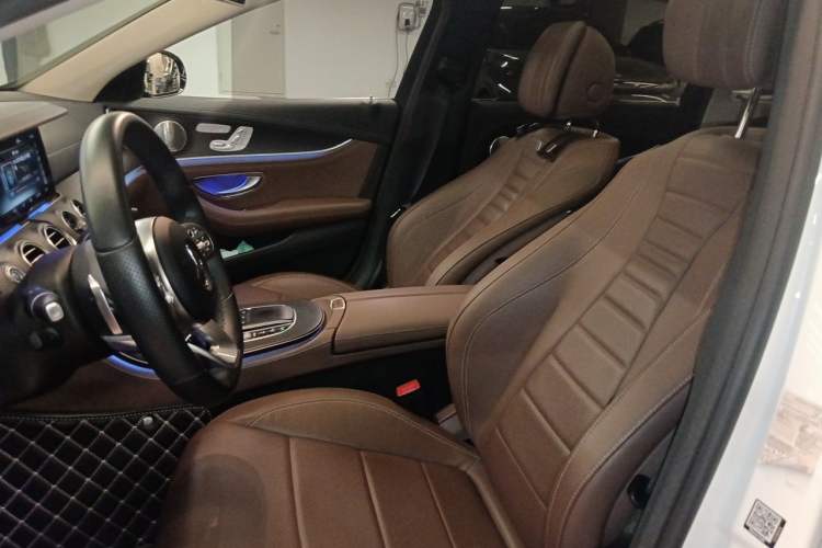Used Mercedes-Benz E-Class 2019 Restyled E 300 L Sport Luxury Edition Left Front Seat