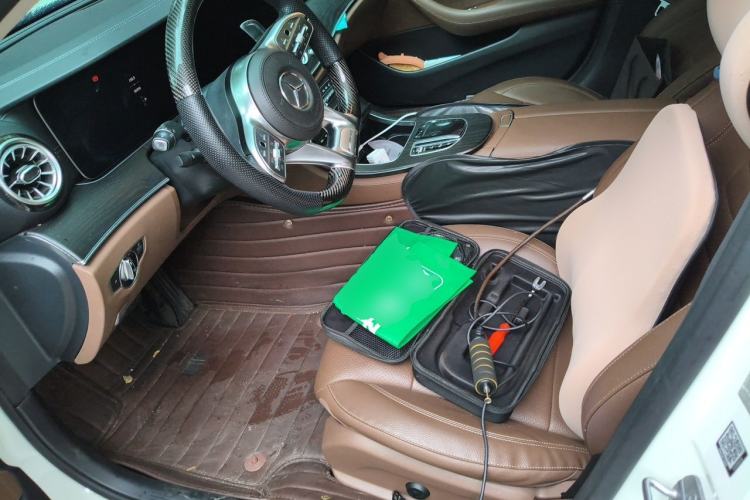 Used Mercedes-Benz E-Class 2019 Restyled E 300 L Sporty and Stylish Edition Left Front Seat
