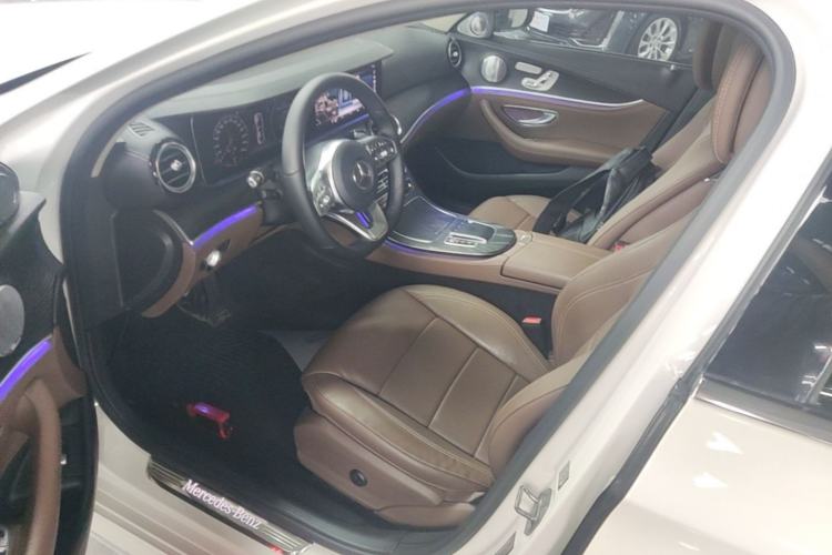 Used Mercedes-Benz E-Class 2019 Restyled E 300 L Sport Luxury Edition Left Front Seat