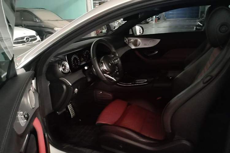 Used Mercedes-Benz E-Class 2019 E 200 Coupe Left Front Seat
