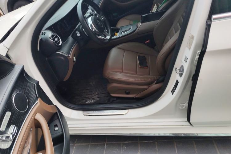 Used Mercedes-Benz E-Class 2019 E 300 L Sport Luxury Edition Left Front Seat