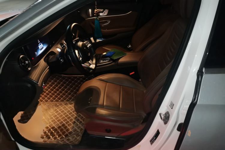 Used Mercedes-Benz E-Class 2019 Restyled E 300 L Sport Luxury Edition Left Front Seat