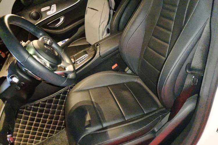 Used Mercedes-Benz E-Class 2019 Restyled E 300 L Sporty and Stylish Edition Left Front Seat