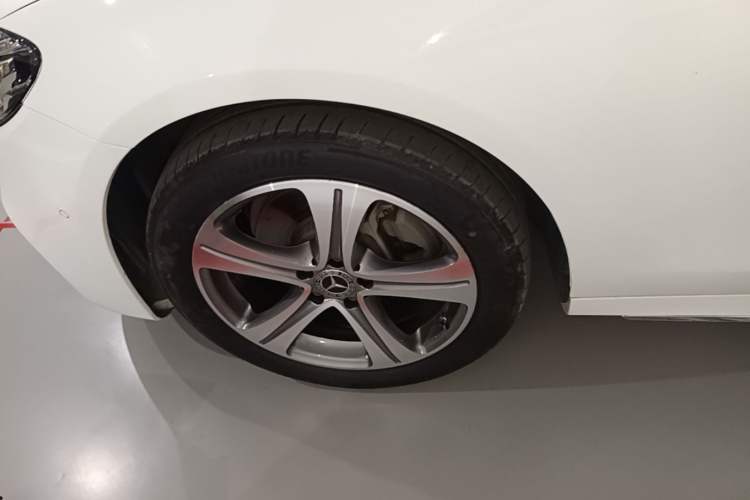 Used Mercedes-Benz E-Class 2019 E 260 L Sport Edition Left Front Wheel Hub