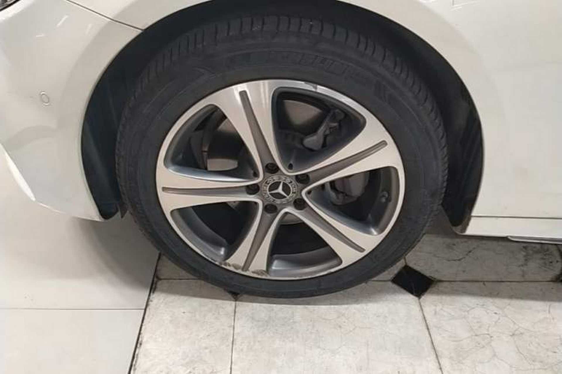 Used Mercedes-Benz E-Class 2019 E 200 L Sport Edition Left Front Wheel Hub