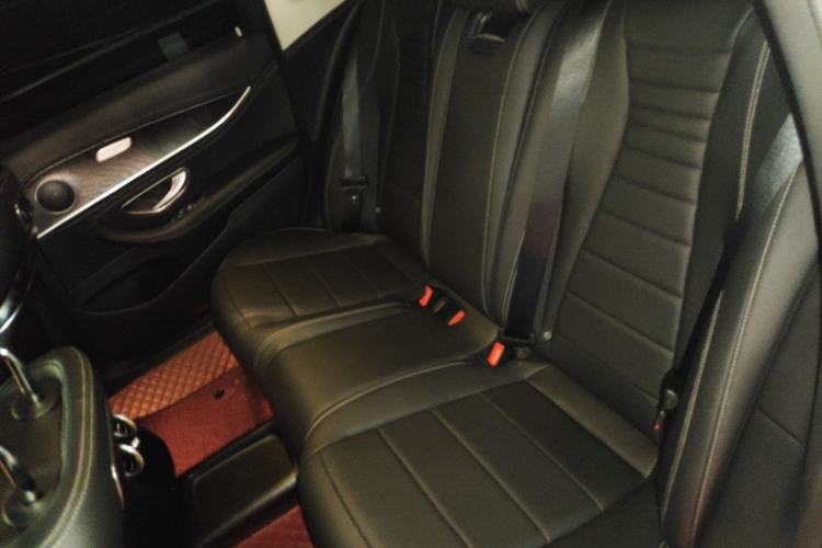 Used Mercedes-Benz E-Class 2019 E 300 L Sporty and Stylish Model Left Rear Seat