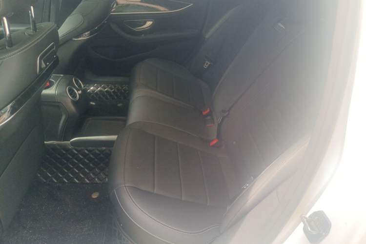 Used Mercedes-Benz E-Class 2019 E 300 L Sporty and Stylish Model Left Rear Seat