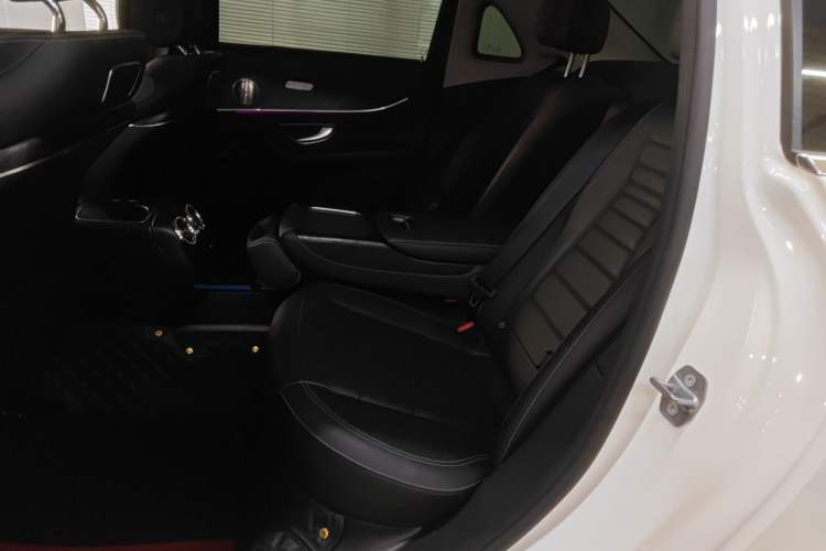 Used Mercedes-Benz E-Class 2019 E 200 L Sport Edition Left Rear Seat