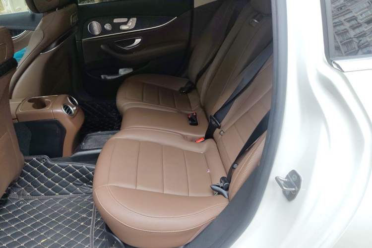 Used Mercedes-Benz E-Class 2019 Restyled E 300 L Sport Luxury Edition Left Rear Seat