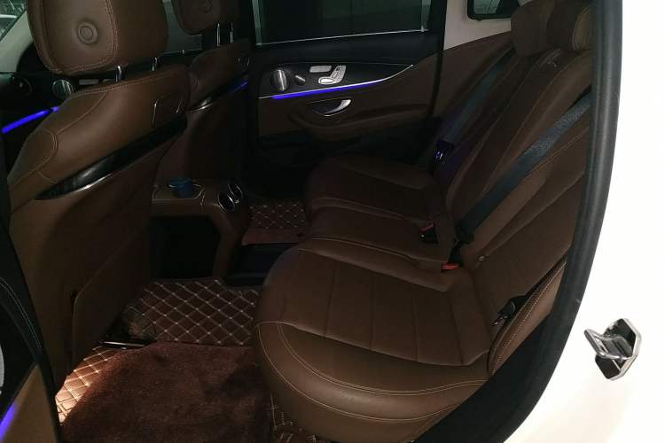 Used Mercedes-Benz E-Class 2019 Restyled E 300 L Sport Luxury Edition Left Rear Seat