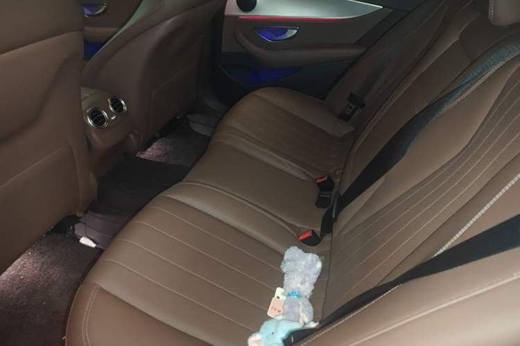 Used Mercedes-Benz E-Class 2019 E 260 Sport Edition Left Rear Seat