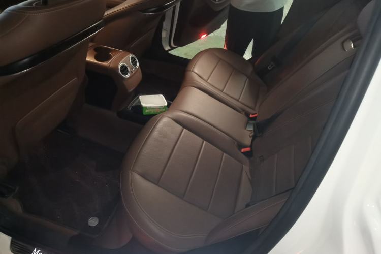 Used Mercedes-Benz E-Class 2019 E 260 L Sport 4MATIC Left Rear Seat