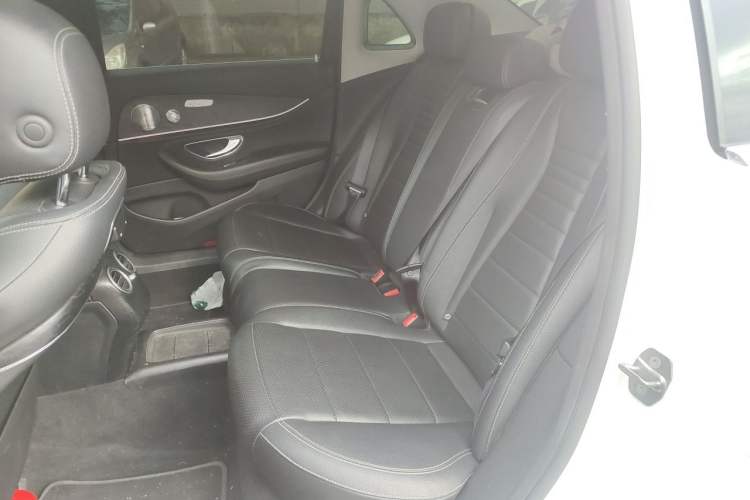 Used Mercedes-Benz E-Class 2019 E 300 L Sporty and Stylish Model Left Rear Seat