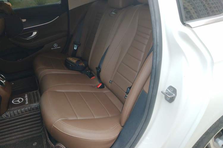 Used Mercedes-Benz E-Class 2019 E 200 L Sport 4MATIC Left Rear Seat