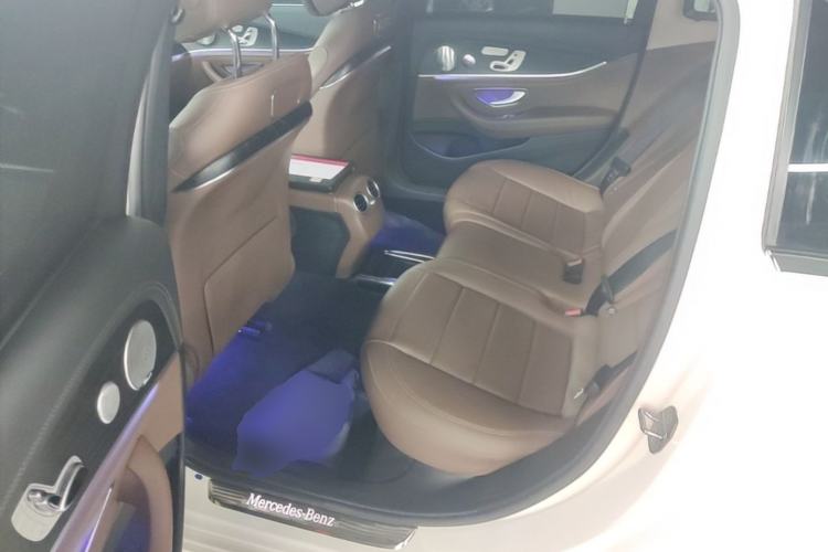 Used Mercedes-Benz E-Class 2019 Restyled E 300 L Sport Luxury Edition Left Rear Seat